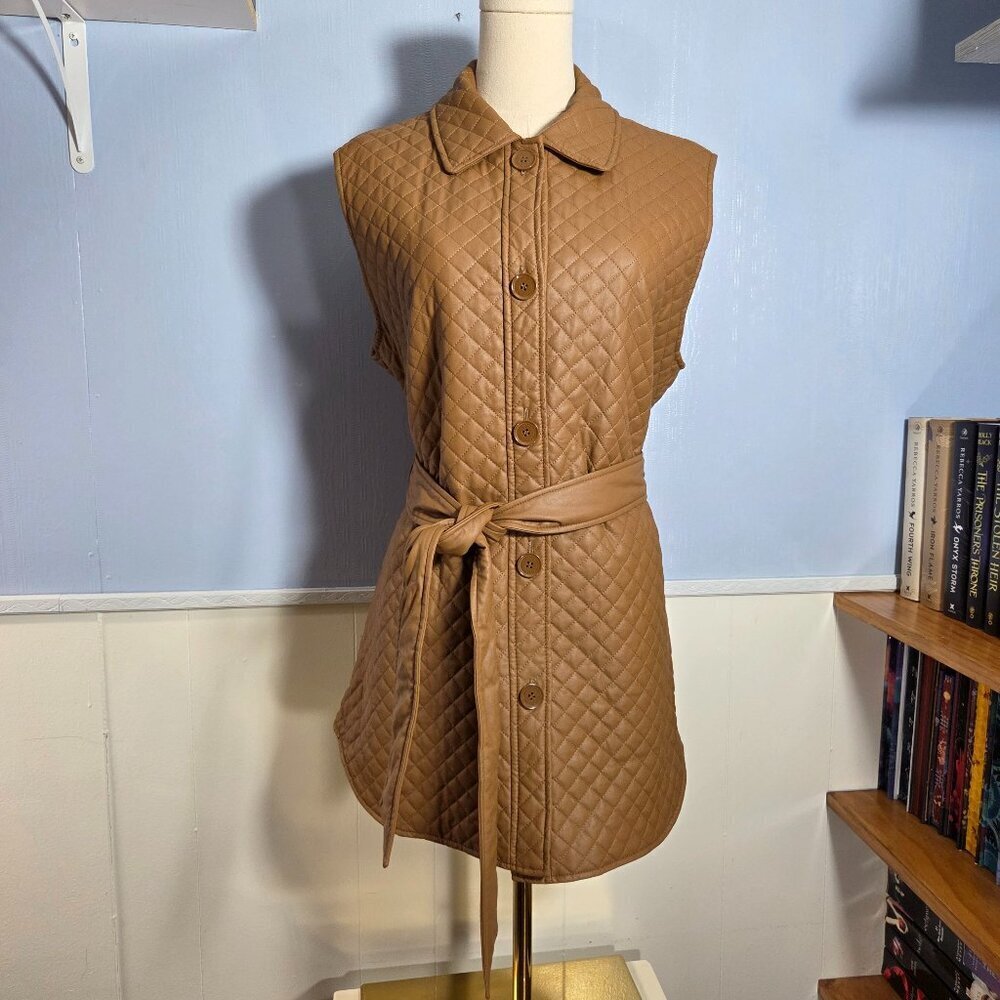 Marc New York Medium Tan Tunic Length Sleeveless Button Up Quilted Vest